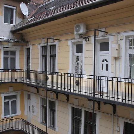 Cosy Nest Budapeste Exterior foto